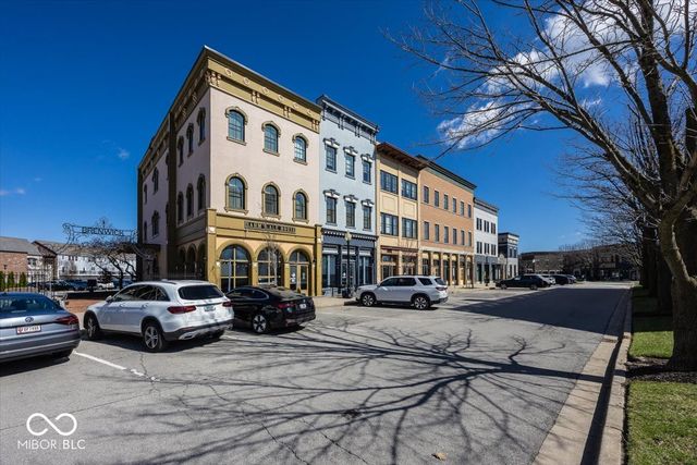 1861 Blore Heath, Carmel, IN 46032