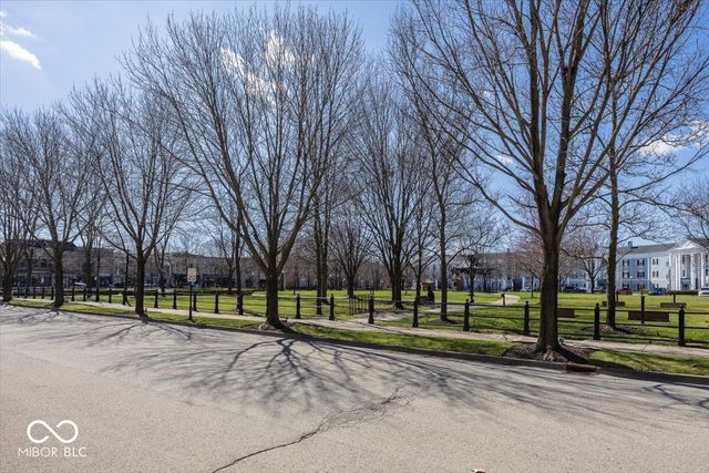 1861 Blore Heath, Carmel, IN 46032