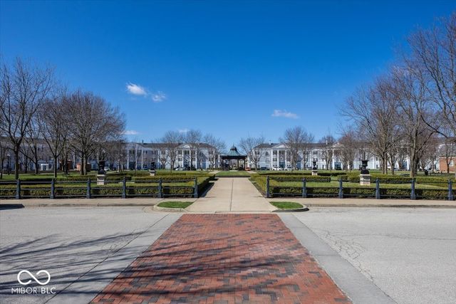 1861 Blore Heath, Carmel, IN 46032