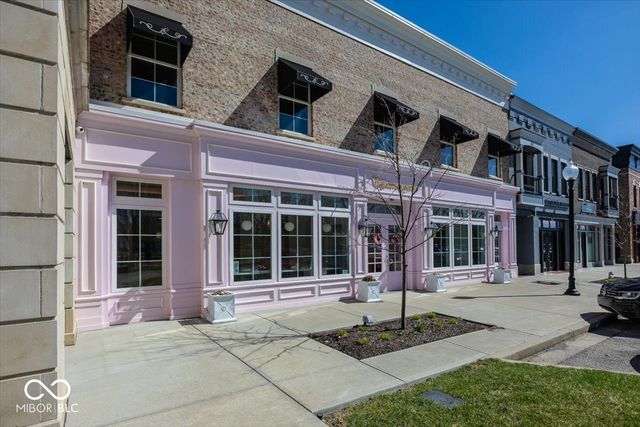 1861 Blore Heath, Carmel, IN 46032