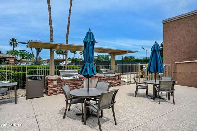19524 N 83RD Lane, Peoria, AZ 85382