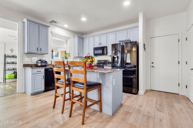 1639 S LARAMIE --, Mesa, AZ 85209