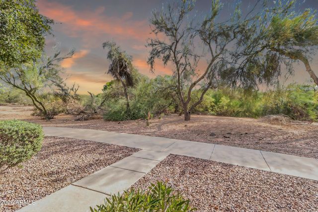 1639 S LARAMIE --, Mesa, AZ 85209