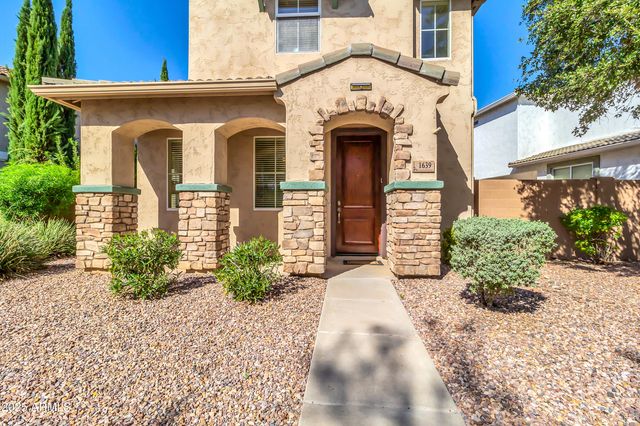 1639 S LARAMIE --, Mesa, AZ 85209