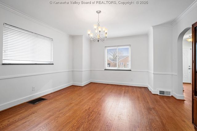 3914 Virginia Avenue Se, Charleston, WV 25304