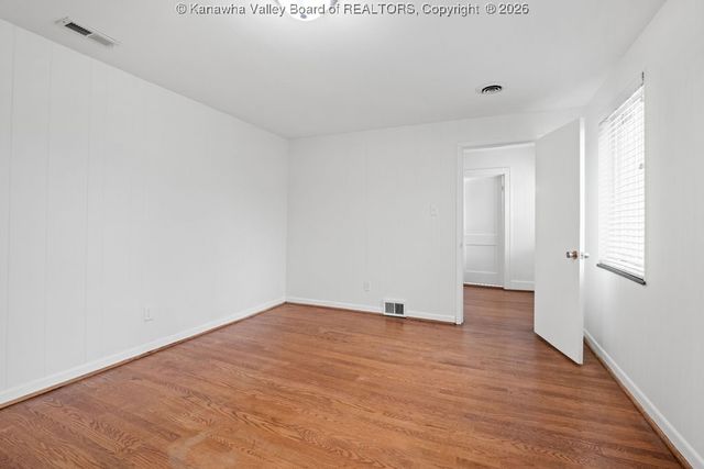 3914 Virginia Avenue Se, Charleston, WV 25304