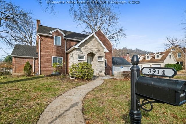 3914 Virginia Avenue Se, Charleston, WV 25304