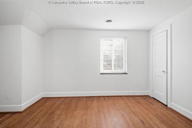 3914 Virginia Avenue Se, Charleston, WV 25304