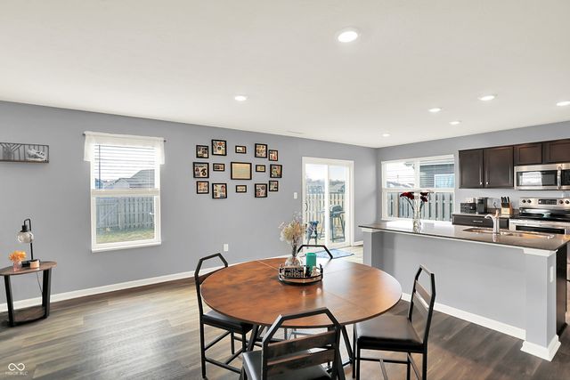 6645 Honeysuckle Way, Pendleton, IN 46064