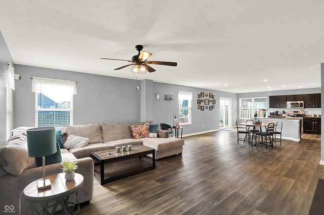 6645 Honeysuckle Way, Pendleton, IN 46064