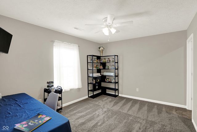 6645 Honeysuckle Way, Pendleton, IN 46064