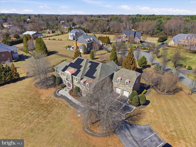 12600 HILL CREEK LN, Potomac, MD 20854