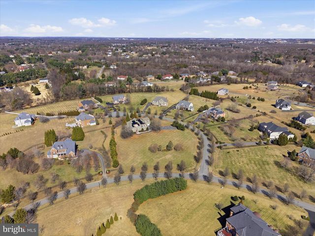 12600 HILL CREEK LN, Potomac, MD 20854