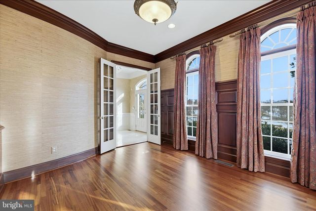 12600 HILL CREEK LN, Potomac, MD 20854