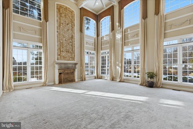 12600 HILL CREEK LN, Potomac, MD 20854