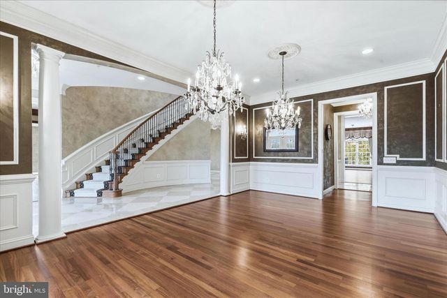 12600 HILL CREEK LN, Potomac, MD 20854