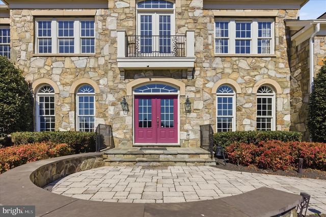 12600 HILL CREEK LN, Potomac, MD 20854