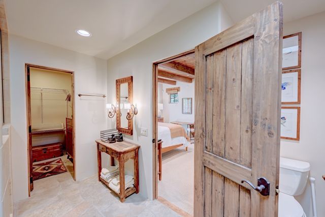 259 Montoya Circle 2, Santa Fe, NM 87501