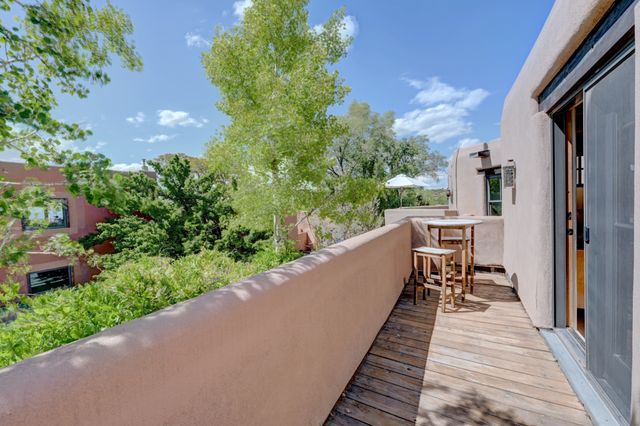 259 Montoya Circle 2, Santa Fe, NM 87501