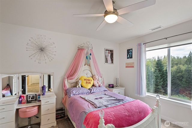 9611 W Belfair Valley Road, Bremerton, WA 98312