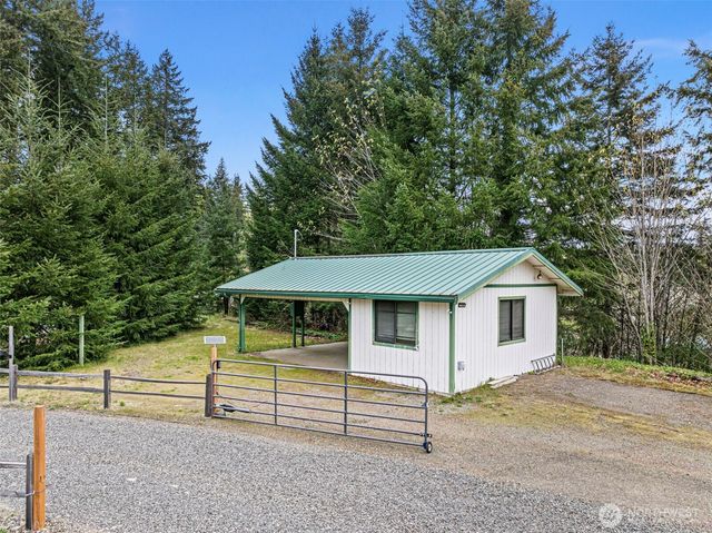 9611 W Belfair Valley Road, Bremerton, WA 98312