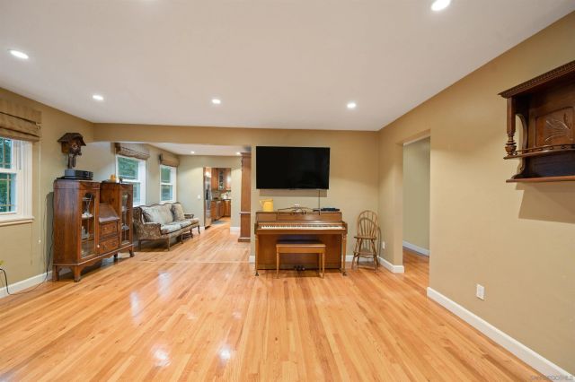 4839 Winona Ave, San Diego, CA 92115