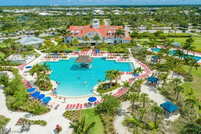 7003 Dominica DR, Naples, FL 34113