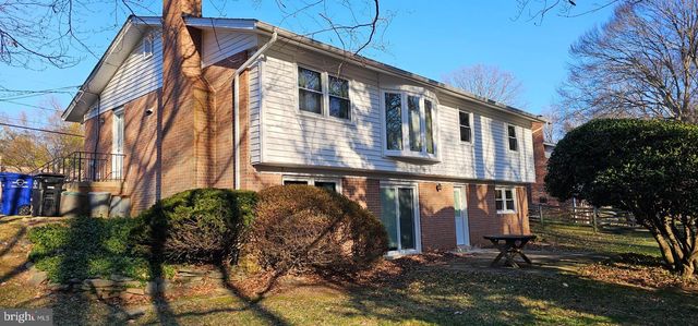 10109 BLUE COAT DR, Fairfax, VA 22030