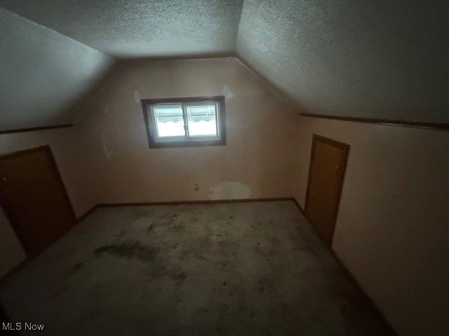 1525 Denison Avenue NW, Warren, OH 44485