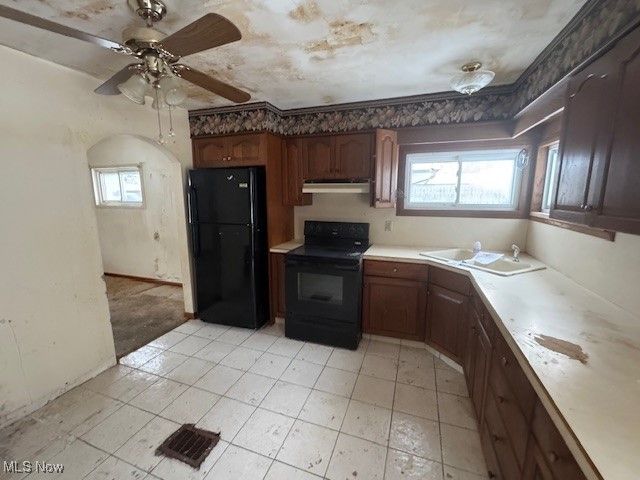 1525 Denison Avenue NW, Warren, OH 44485