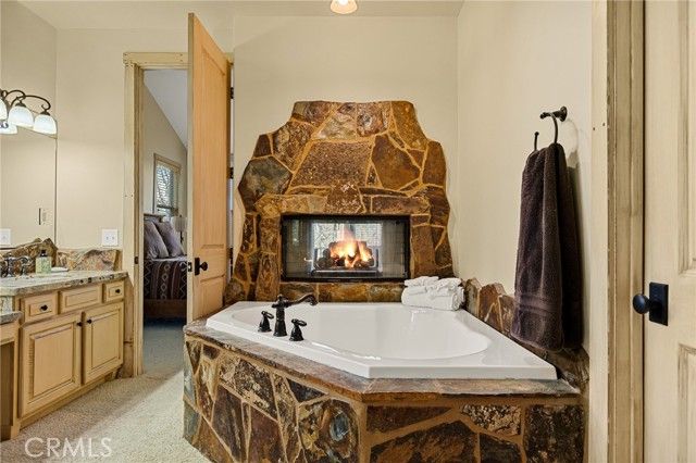 27920 Matterhorn, Lake Arrowhead, CA 92352