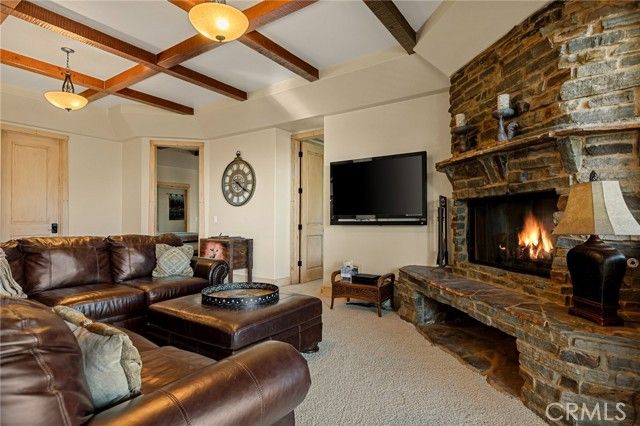 27920 Matterhorn, Lake Arrowhead, CA 92352