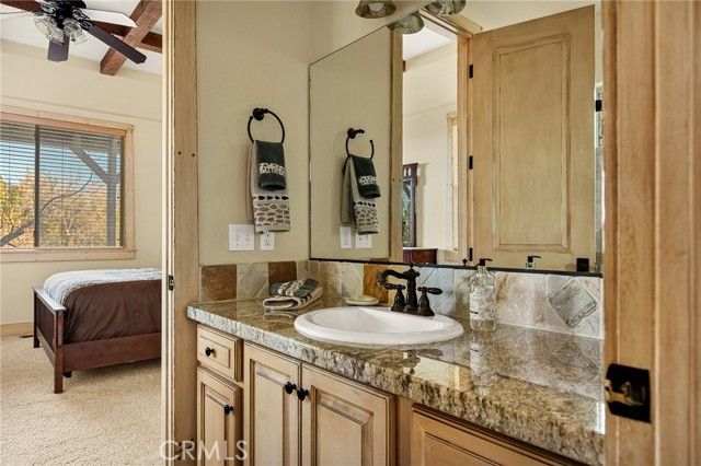 27920 Matterhorn, Lake Arrowhead, CA 92352