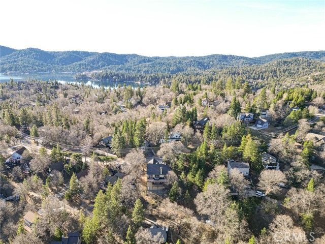 27920 Matterhorn, Lake Arrowhead, CA 92352