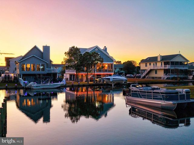 138 BAYSHORE DR, South Bethany, DE 19930