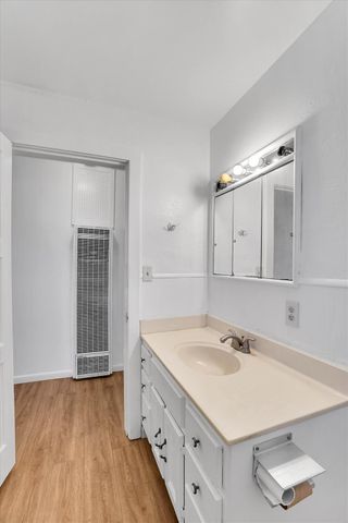 6049 Landis, Carmichael, CA 95608