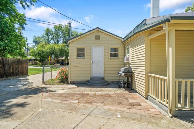 6049 Landis, Carmichael, CA 95608