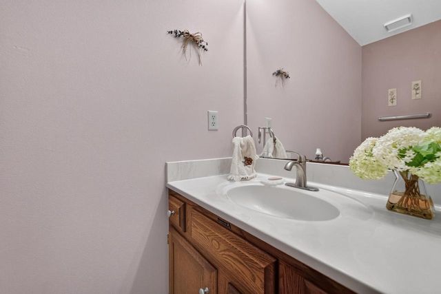 4507 Stonewood Drive, Middleton, WI 53562