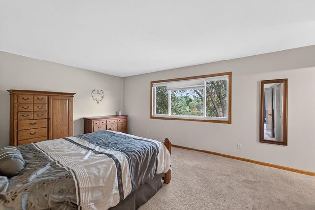 4507 Stonewood Drive, Middleton, WI 53562