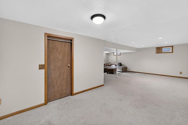 4507 Stonewood Drive, Middleton, WI 53562