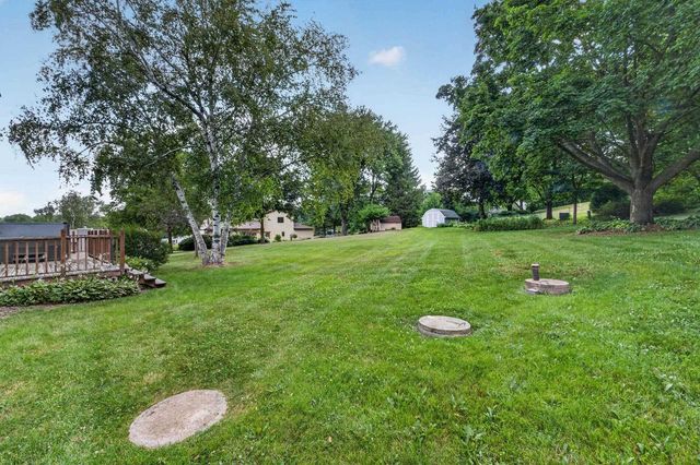 4507 Stonewood Drive, Middleton, WI 53562