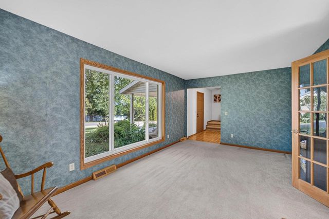 4507 Stonewood Drive, Middleton, WI 53562