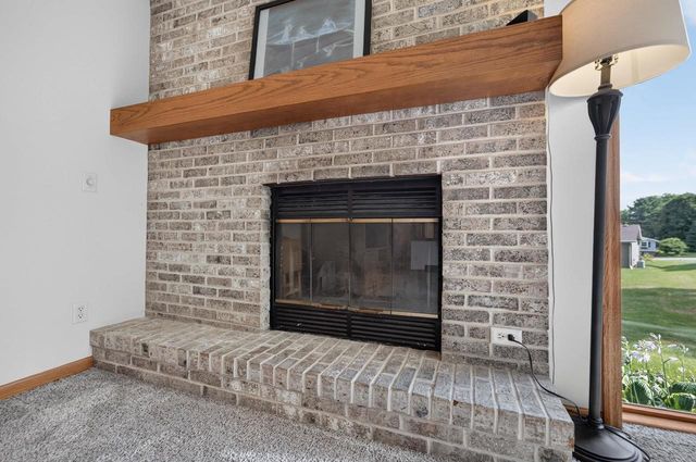 4507 Stonewood Drive, Middleton, WI 53562