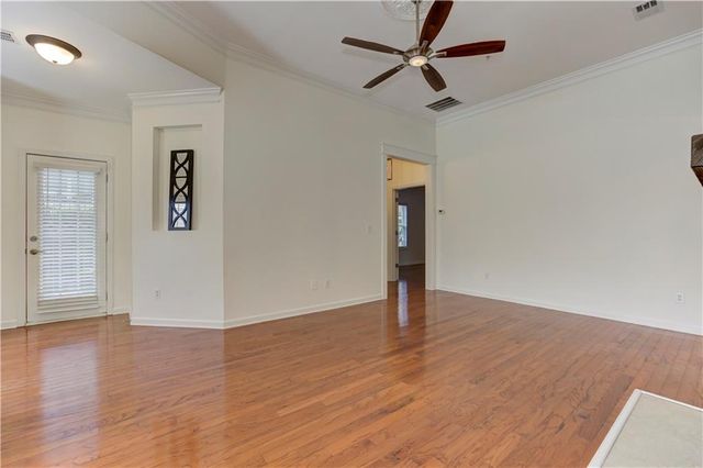232 Glens Loop, Woodstock, GA 30188