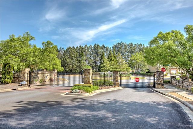 232 Glens Loop, Woodstock, GA 30188