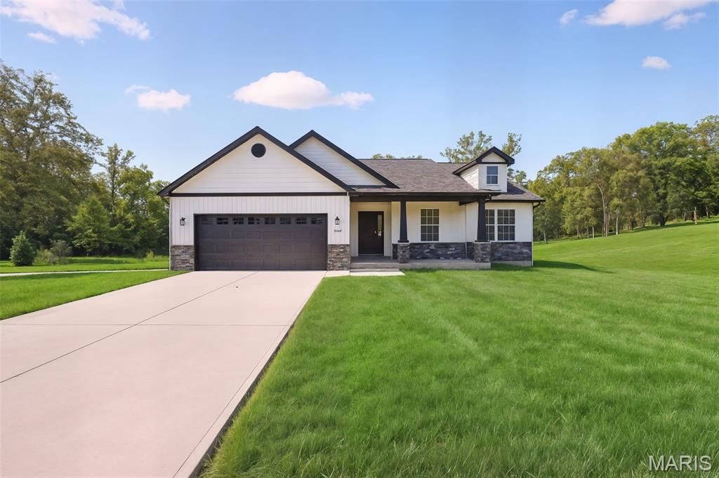 291 Auburn Ridge Drive, Troy, MO 63379