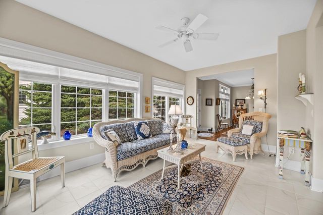 N35W23668 Auburn COURT, Pewaukee, WI 53072