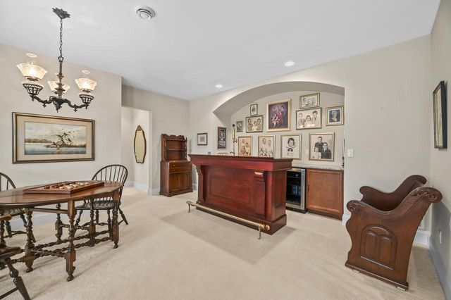 N35W23668 Auburn COURT, Pewaukee, WI 53072