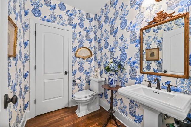 N35W23668 Auburn COURT, Pewaukee, WI 53072