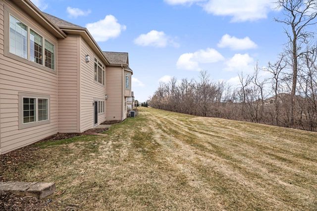 N35W23668 Auburn COURT, Pewaukee, WI 53072
